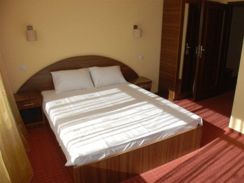 Hotel Coliseum Calafat Dış mekan fotoğraf